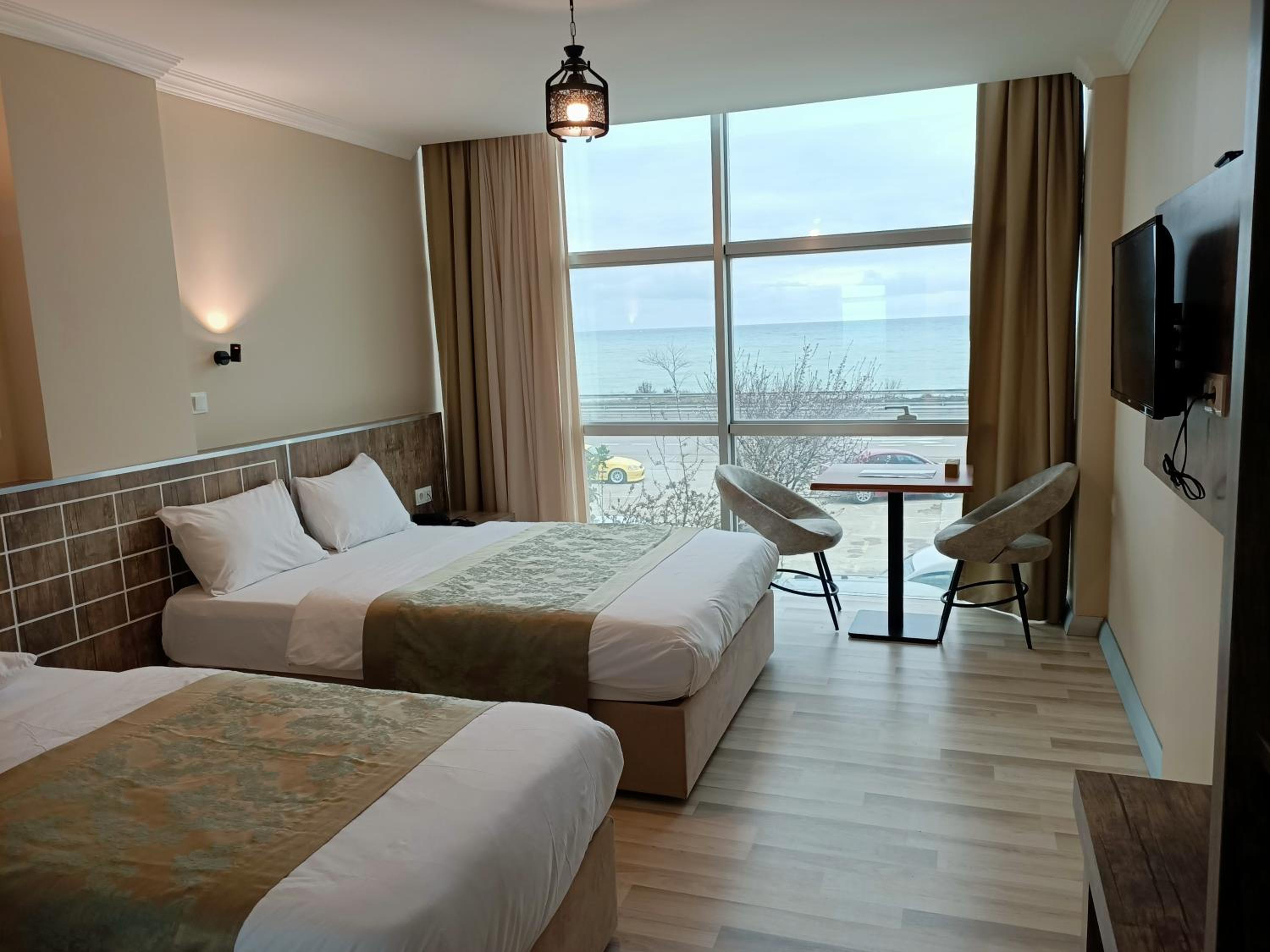 Bal Otel 13/35