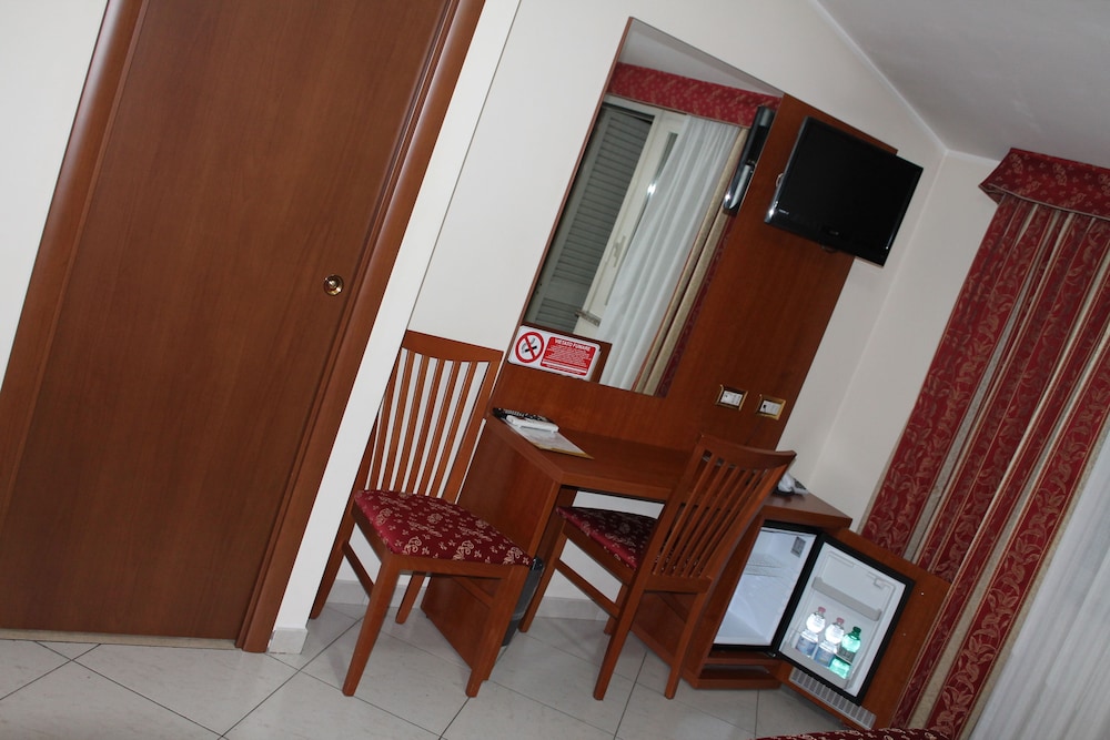 Hotel Vitti 31/39