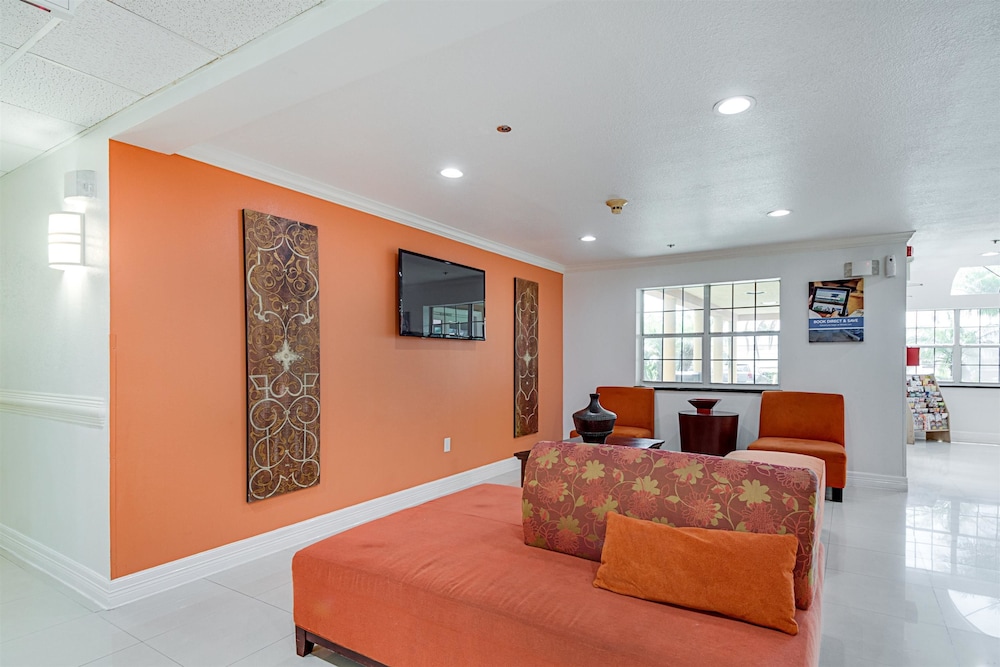 Motel6 McAllen, TX - East 44/60