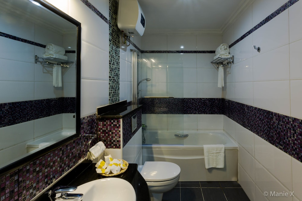 Morning Side Suites Etim Inyang 36/37