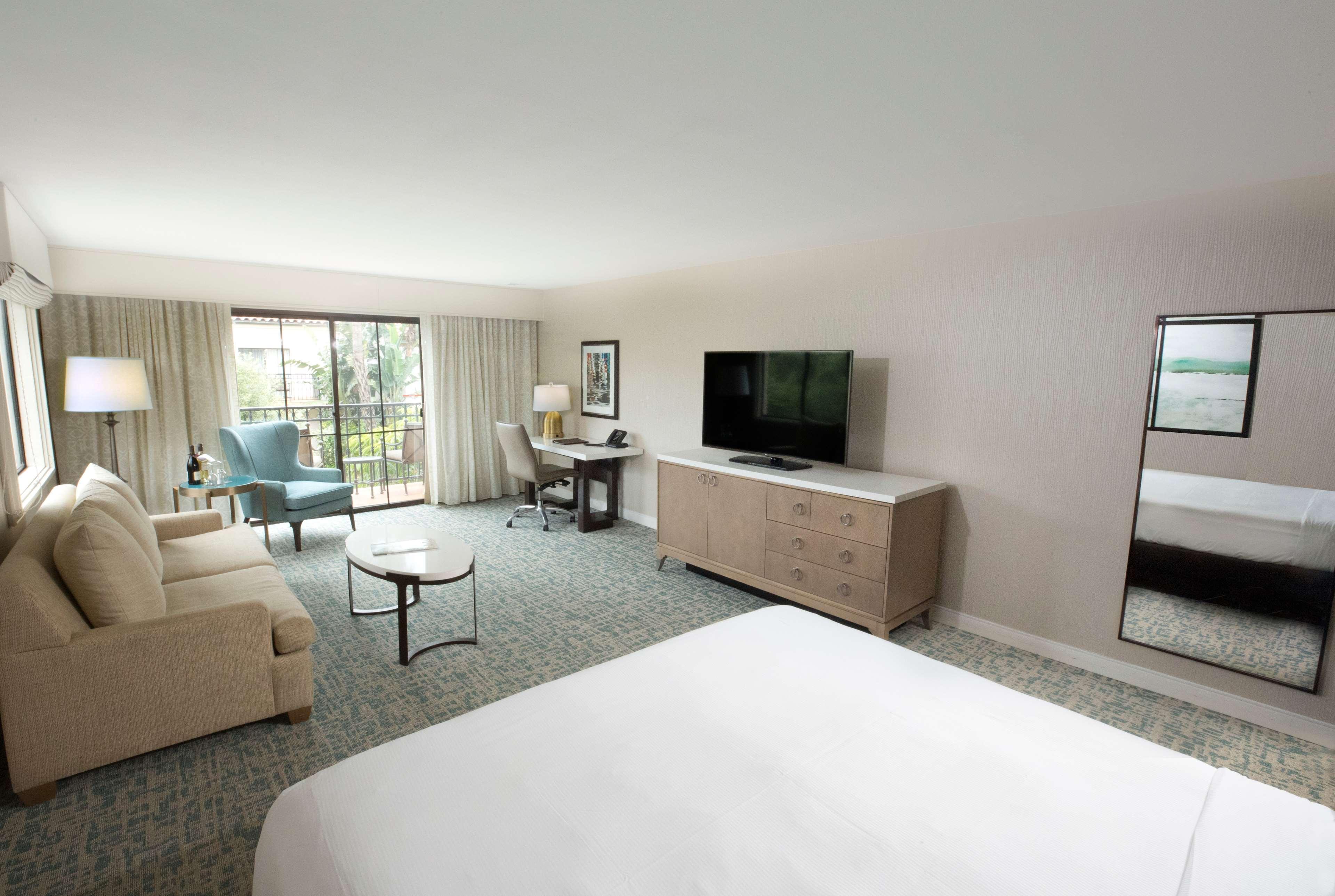 Room, King Bed, Resort View, Balcony or Patio