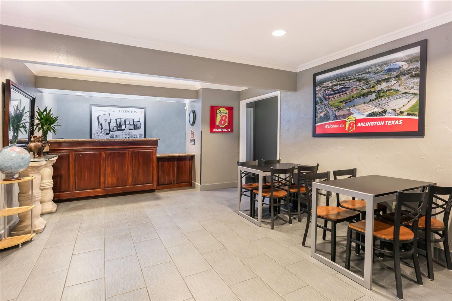 Super 8 by Wyndham Arlington Near AT and T Stadium 4/10