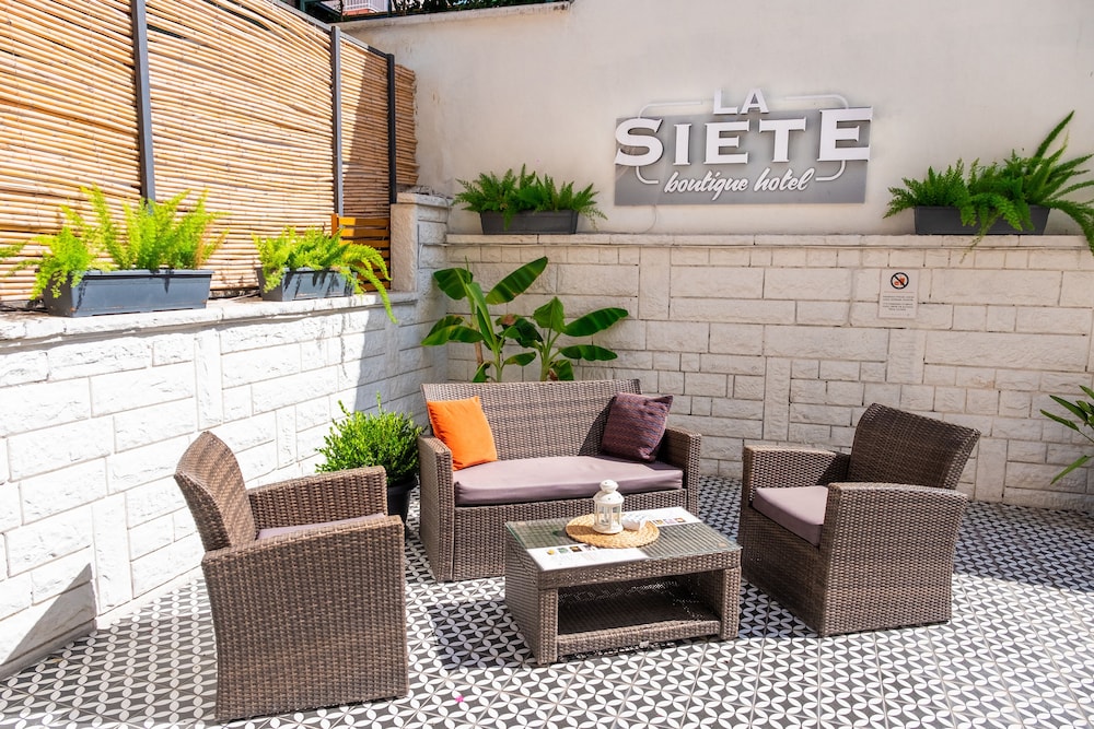 Siete Hotel 47/73