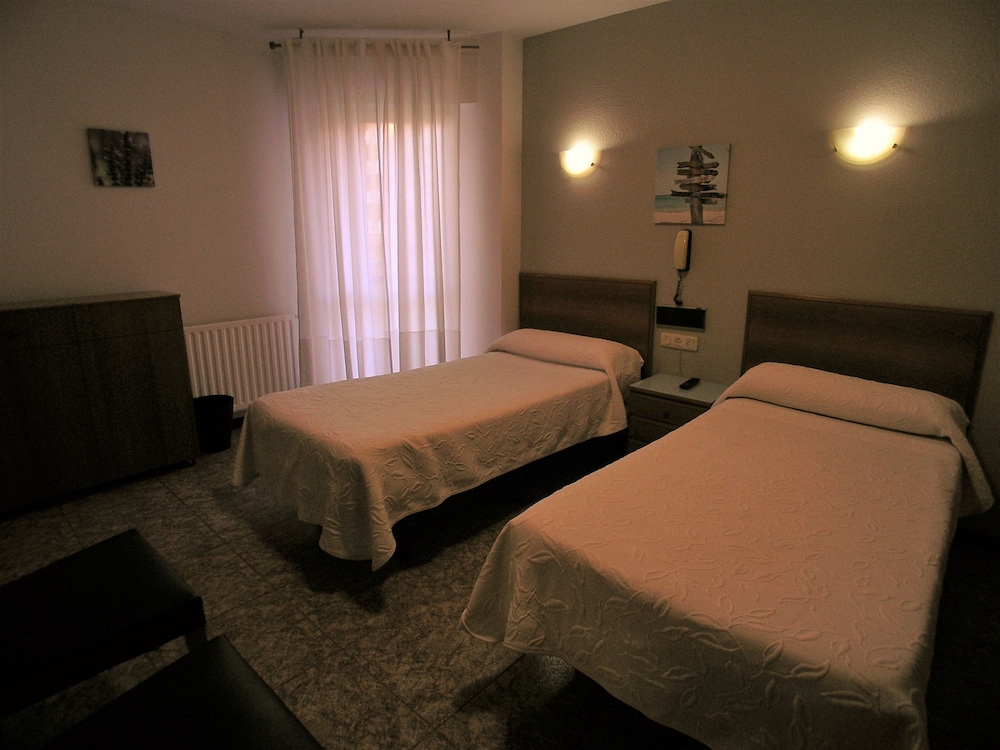 Iraipe Gorbea Hotel 30/48