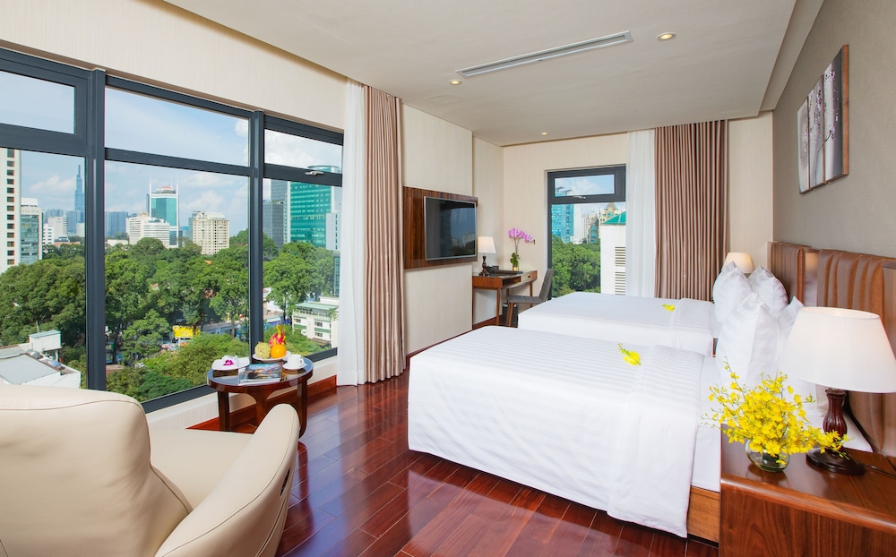 Orchids Hotel Saigon 28/70