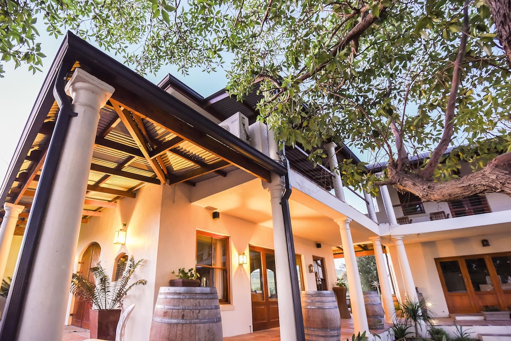 Lovane Boutique Wine Estate & Guesthouse 1/48