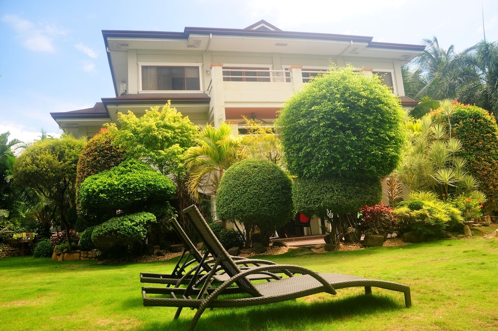 Alona Golden Palm Resort 37/47