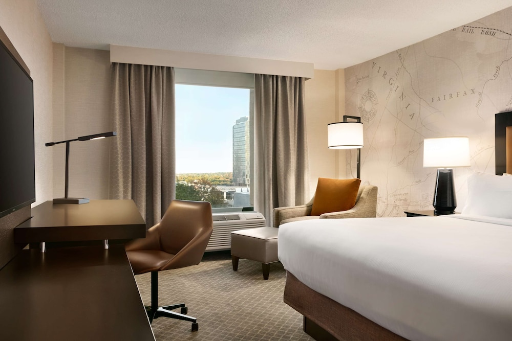 Doubletree By Hilton Mclean Tysons 17/71