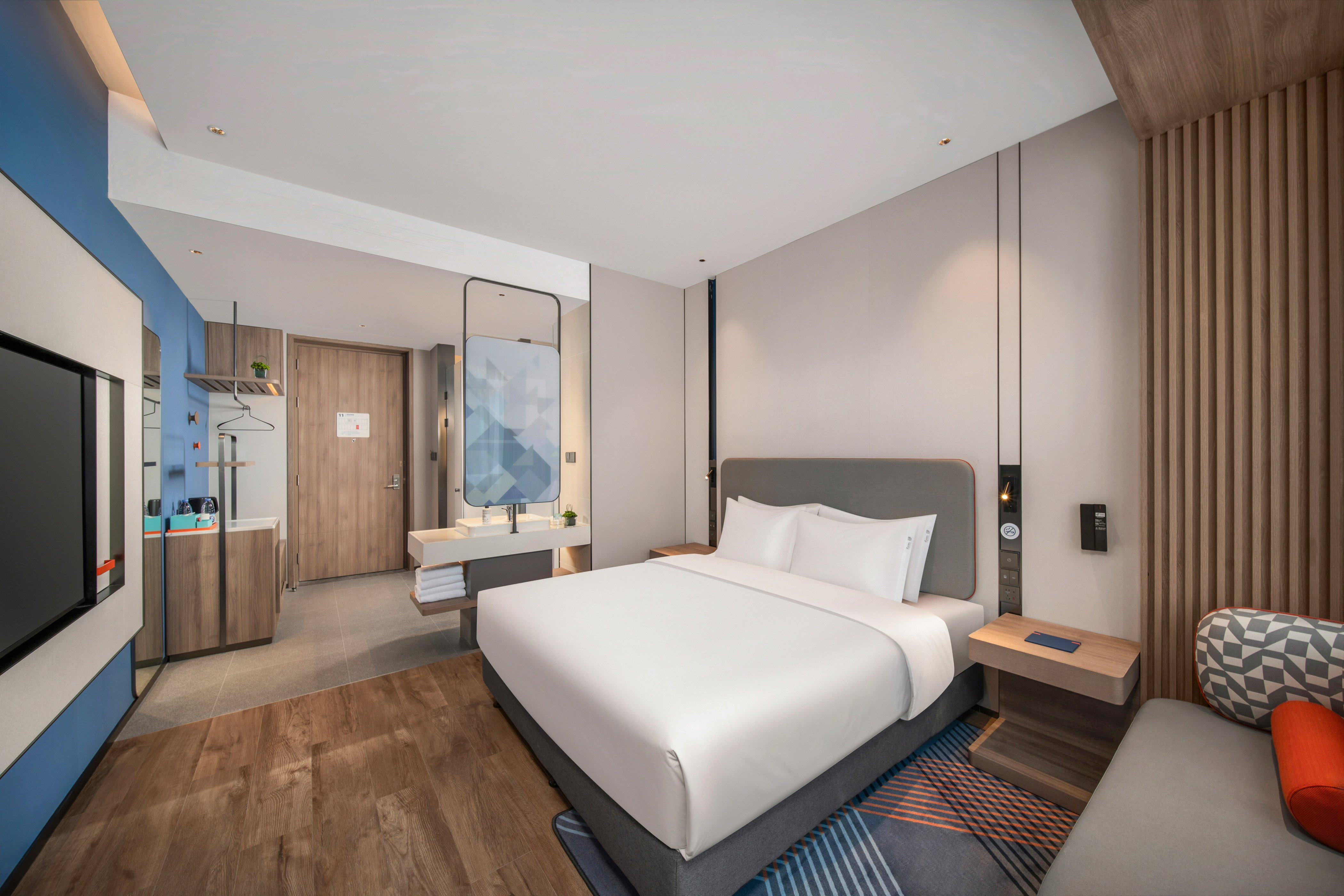 Room, King Bed, Accessible