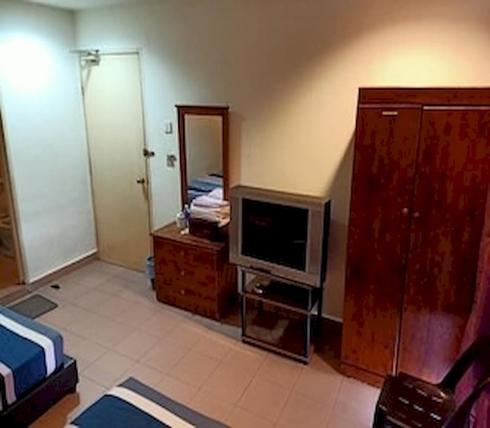 Hotel O Prai Jaya 8/50