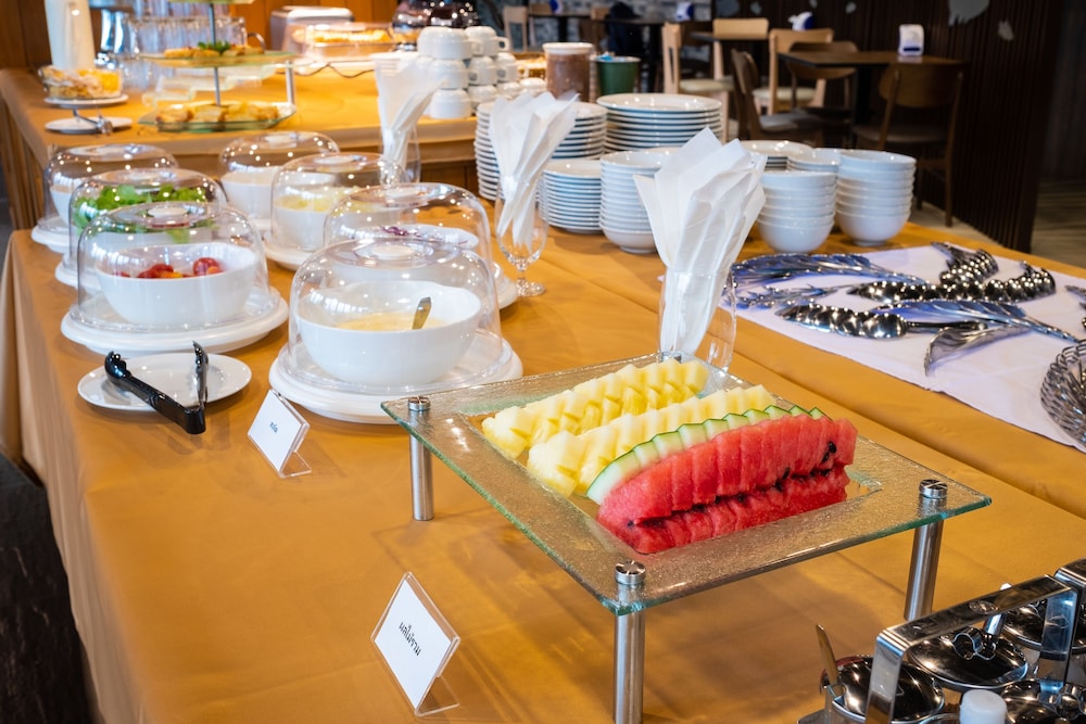S.22 Hotel Suratthani 55/64