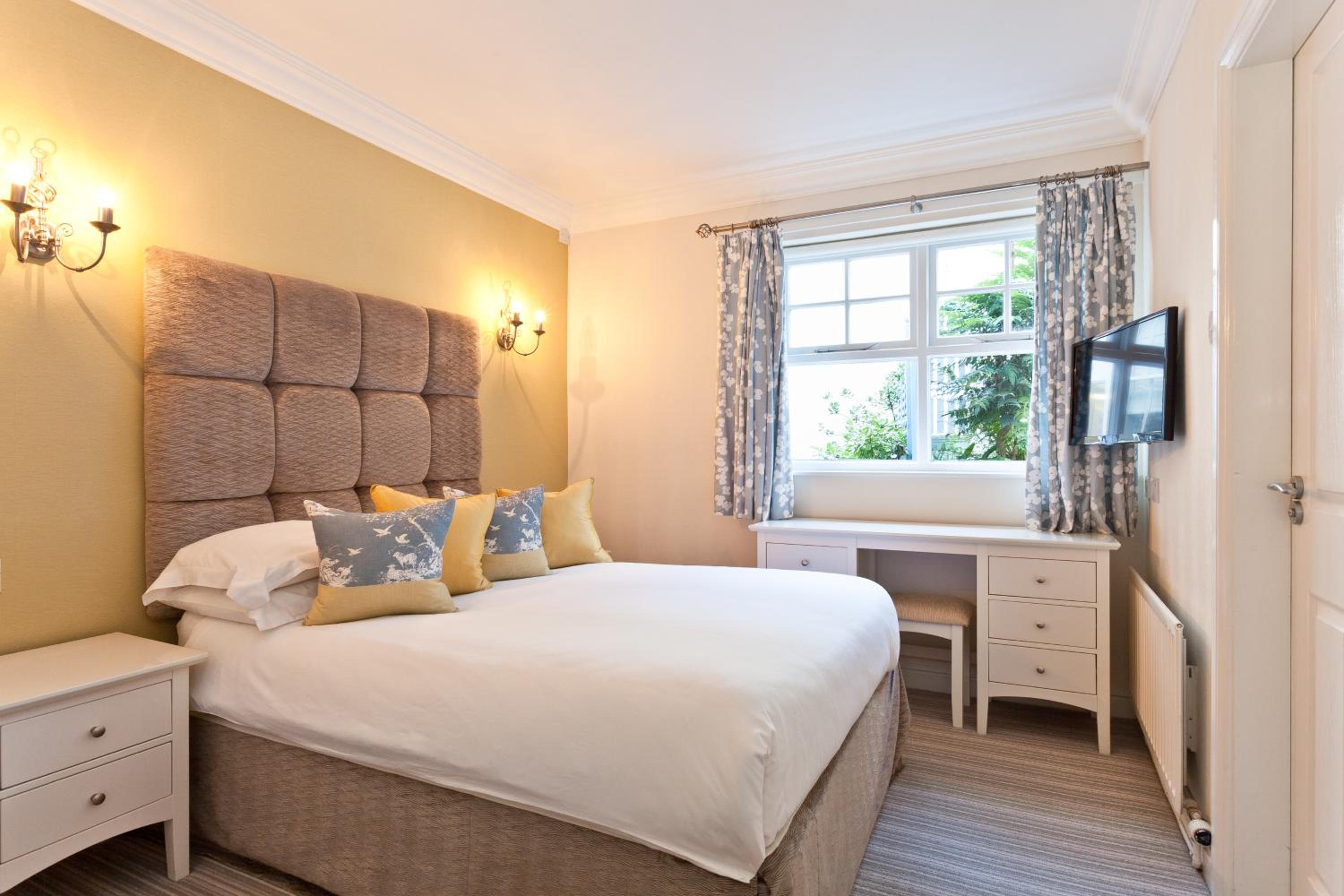 Cozy, Double Bed