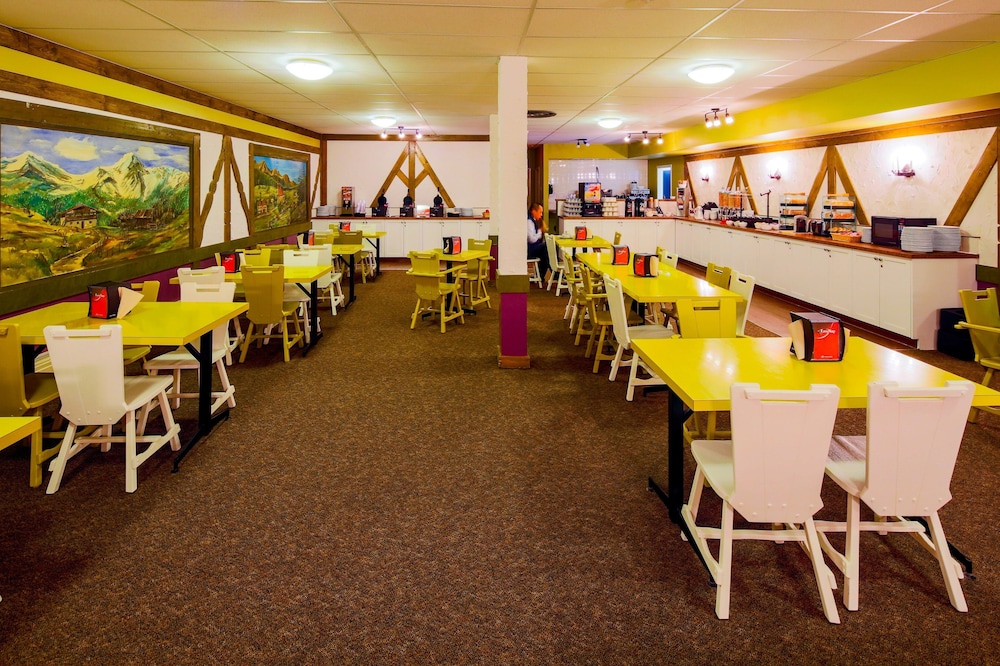 Mountaineer Lodge 56/67