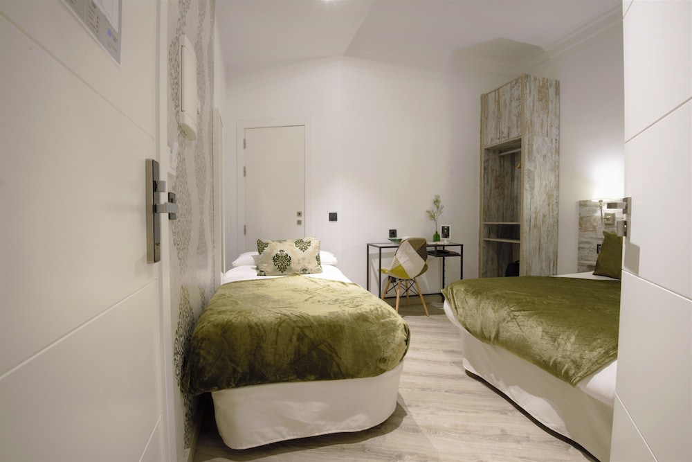 Dreamkeys Apartments and Suites 18/76