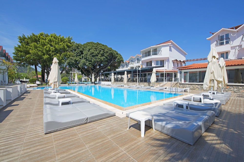 Grand Emir Hotel & SPA 10/85