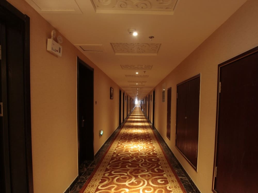 GreenTree Inn North WeiHai Station North International Bathing Beach Hotel 45/58