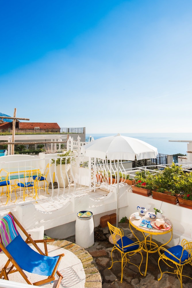 Villa Delle Palme Hotel 41/50