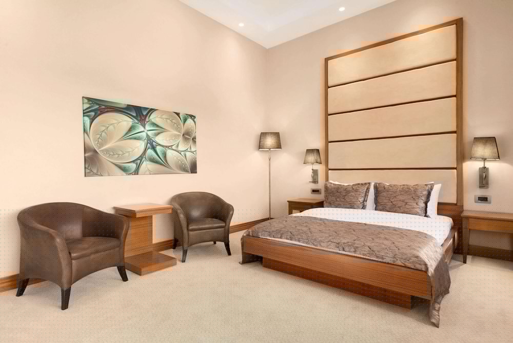 Days Hotel by Wyndham Istanbul Maltepe 13/69