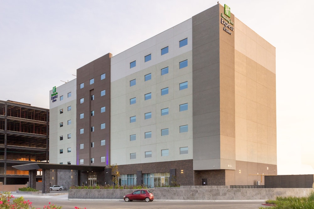 Holiday Inn Express and Suites Tijuana Otay 5/61