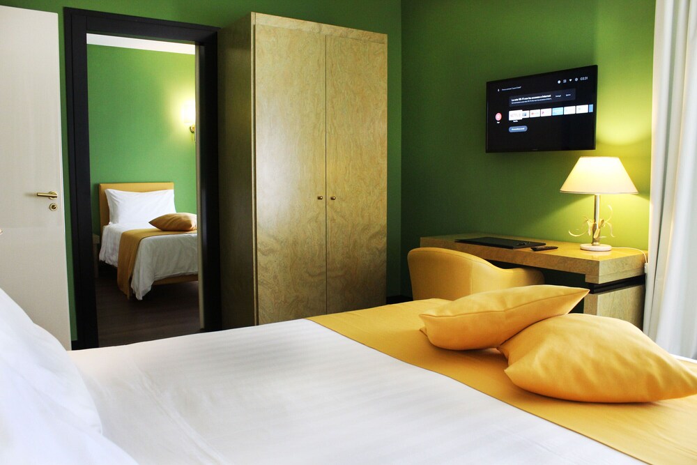 غرفة رباعية، HOTEL DE LA VILLE AVELLINO 6/7