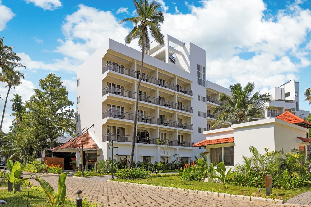 Club Mahindra Arookutty 6/47
