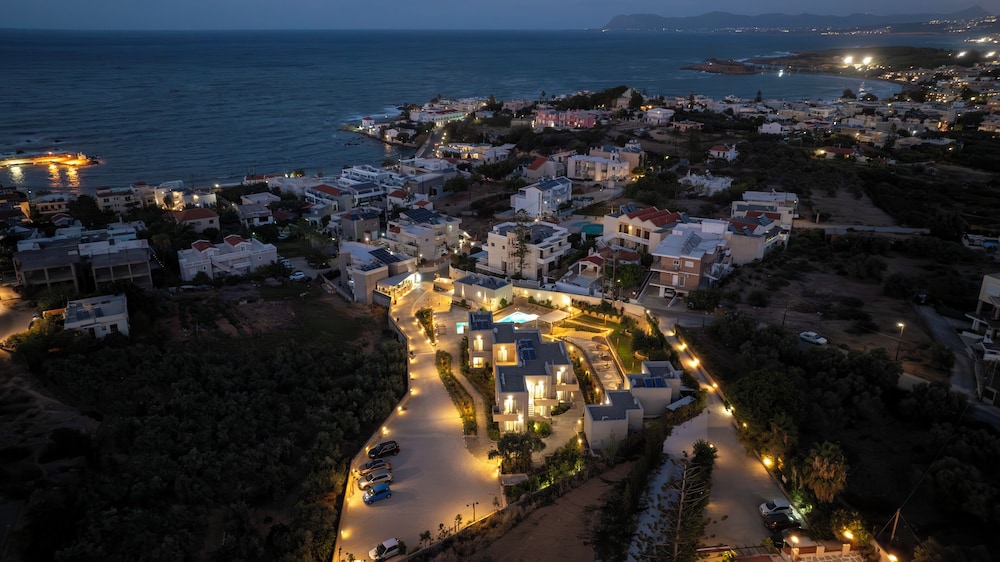 Villaggio Mare Suites 54/60