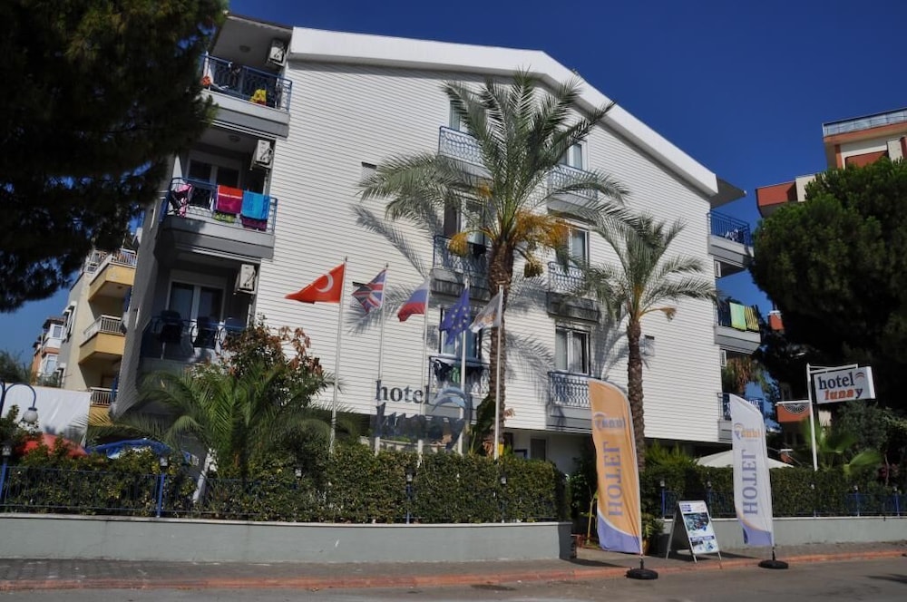 Lunay Hotel 16/33