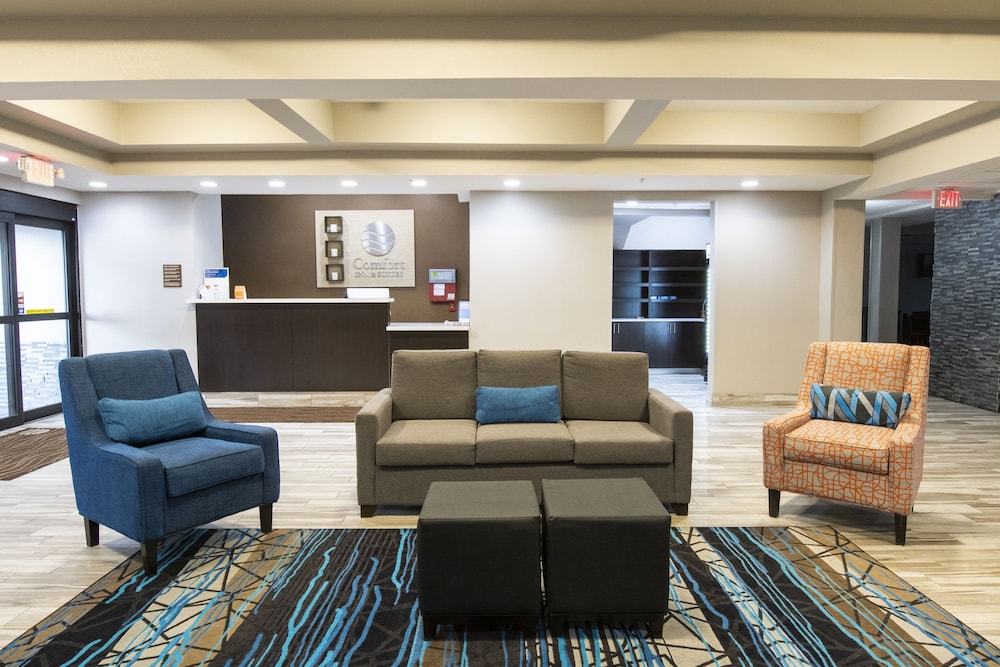 Comfort Inn And Suites Near Medical Center 38/56