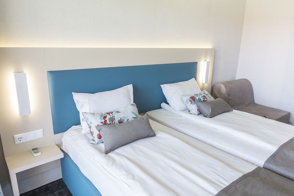 MPM Orel Hotel 16/50