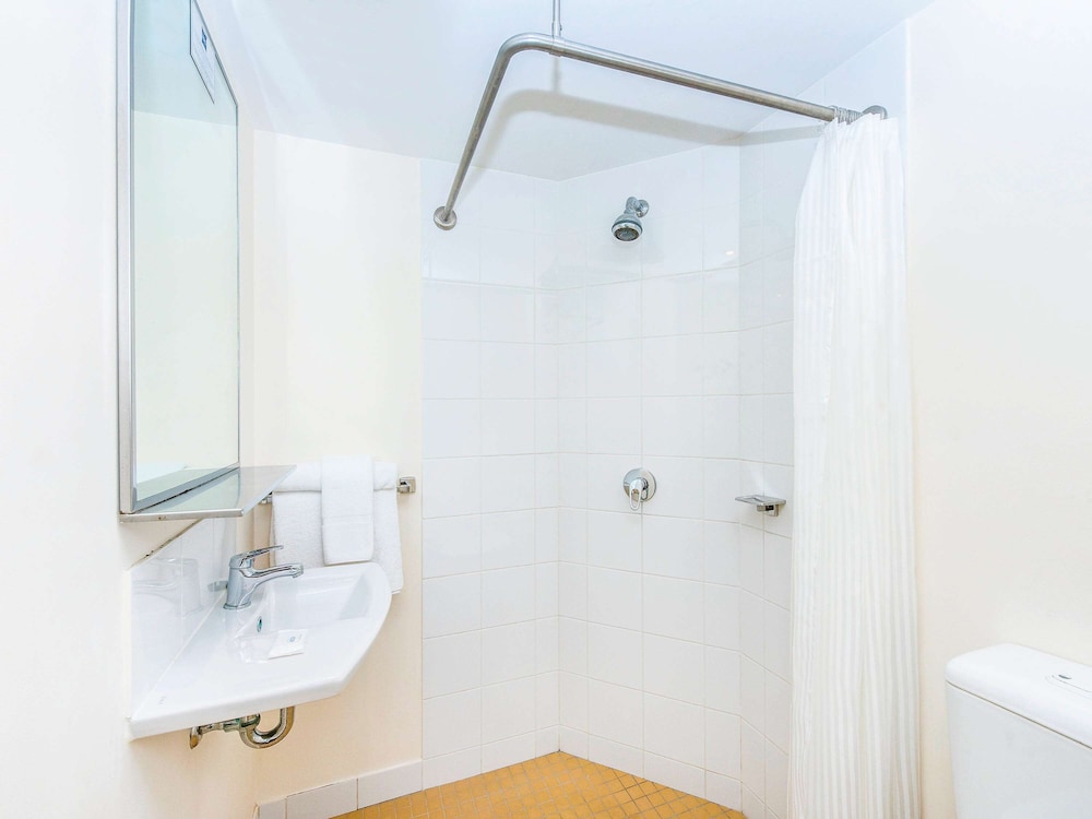 Ibis Budget Sydney Airport 60/64