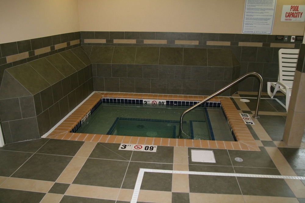Hampton Inn And Suites St Cloud 42/48