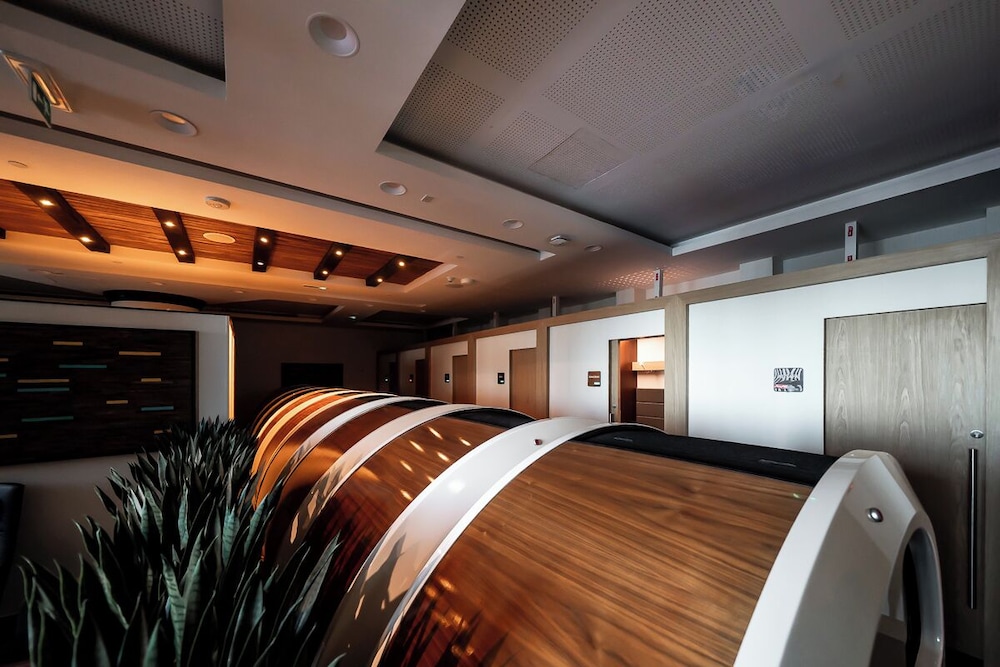 Sleep N Fly Sleep Lounge A Gates Terminal 3 Transit Only 29/50