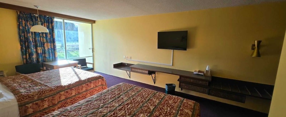 Premium 2 Full Bed Smoking