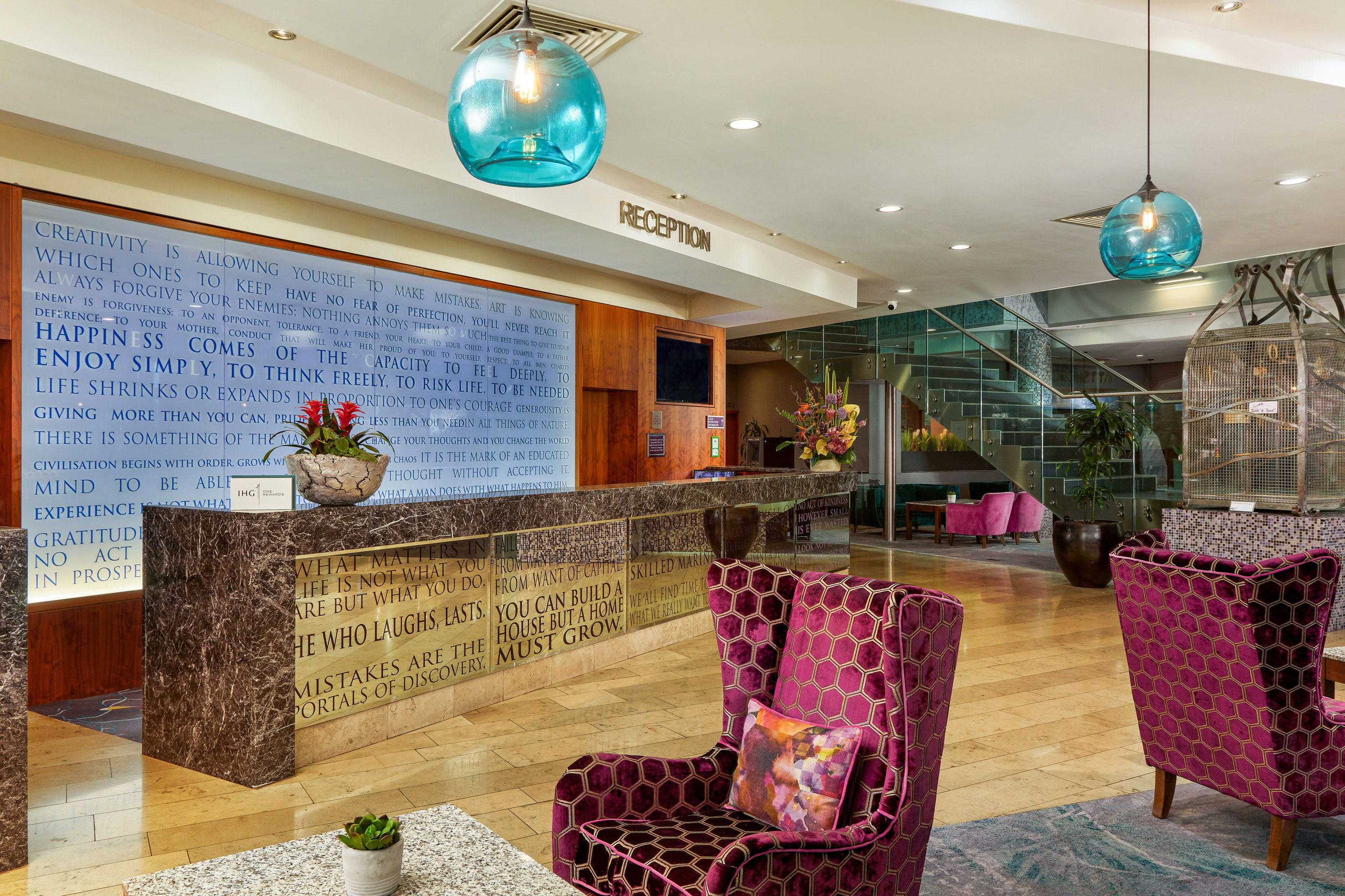 CROWNE PLAZA BLANCHARDSTOWN 3/76
