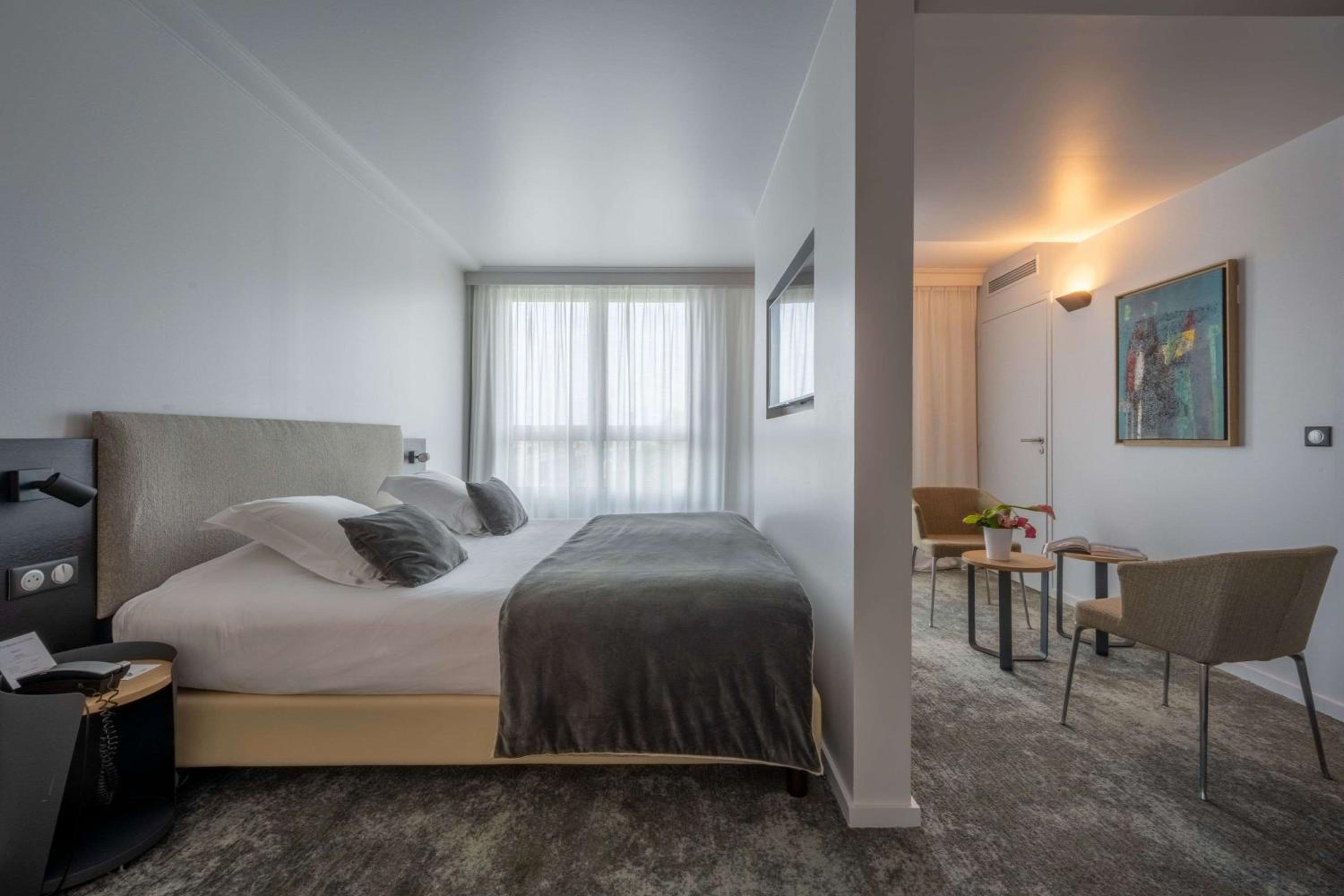 Prestige, Suite, King Bed