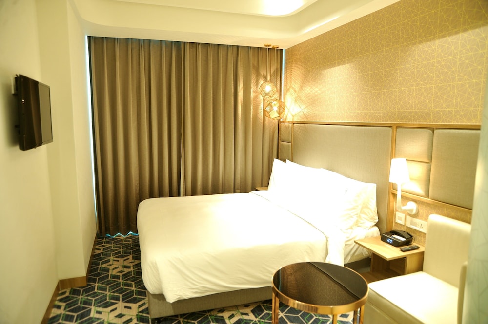 Holiday Inn Gurugram Sector 90 30/77