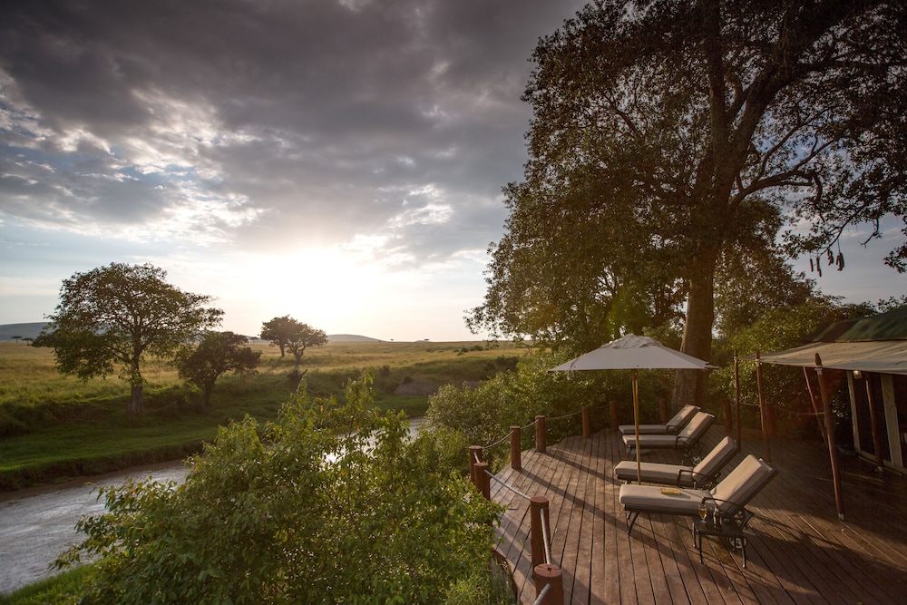 Sand River Masai Mara 33/43