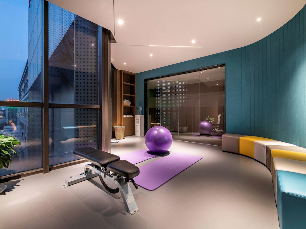 Mercure Suzhou Downtown 35/75