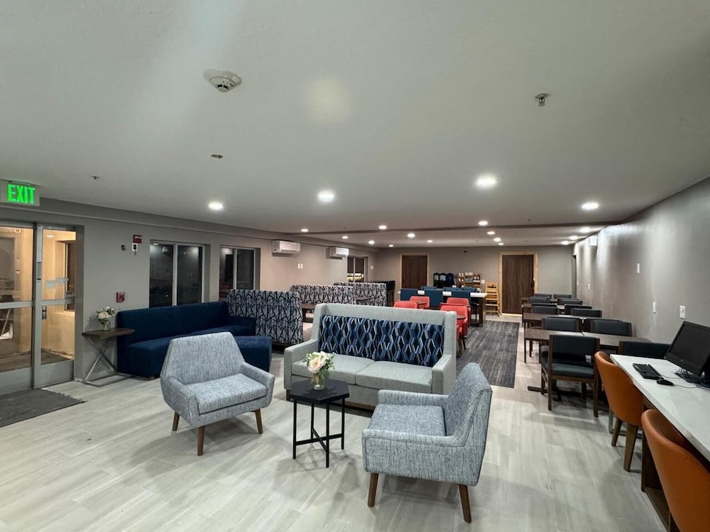 Holiday Inn Express & Suites Sandy - South Salt Lake City, an IHG Hotel 39/56
