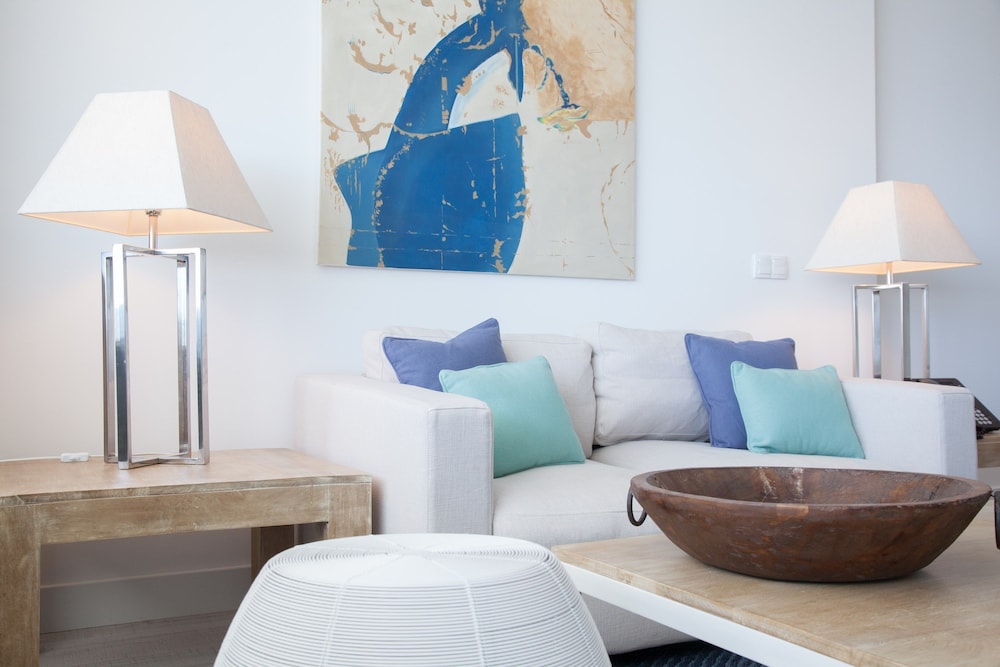 LAS SUITES DE PUERTO SHERRY 34/60