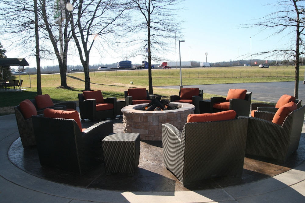Hampton Inn Knoxville West At Cedar Bluff 37/50