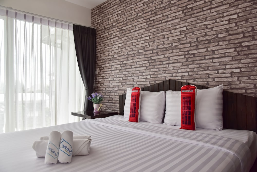 Milano Hua Hin 16/68