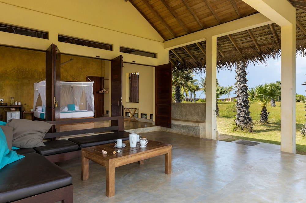 Elements Beach & Nature Resort 27/50