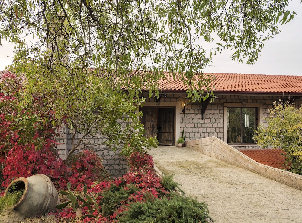 Simurg Inn 45/50