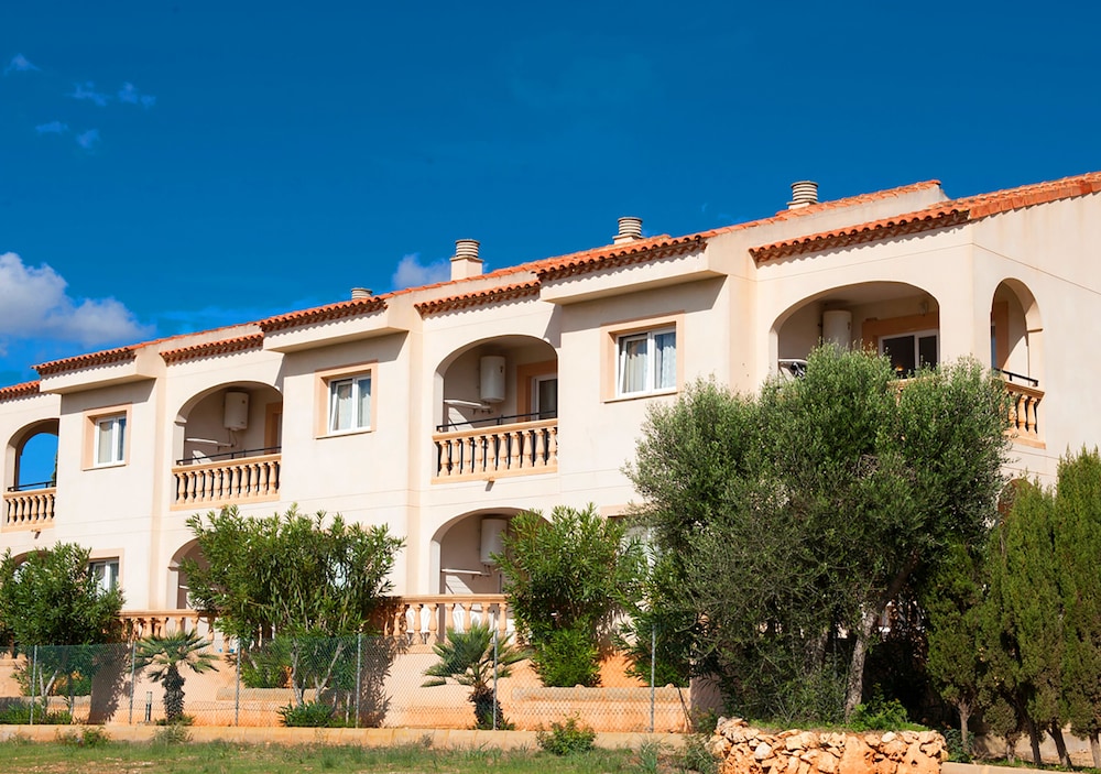 Apartamentos Sol Romantica by DOT Suites 3/57