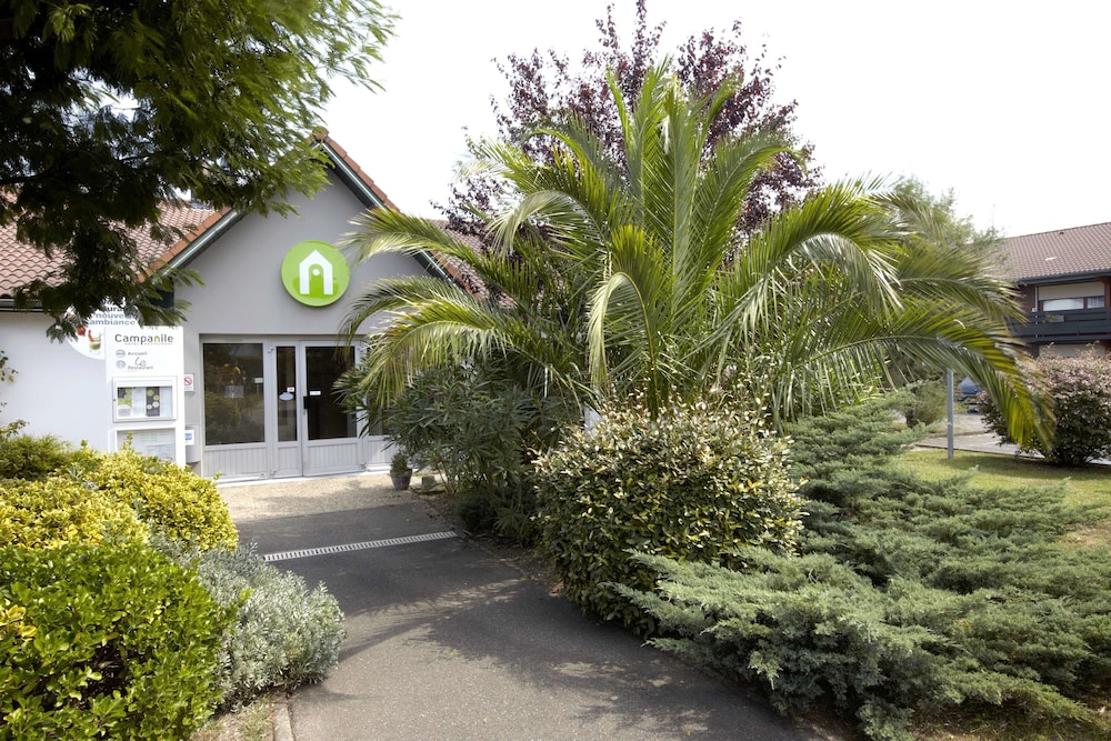 CAMPANILE HENDAYE 39/41