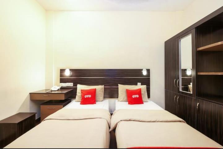Oyo 108 Golden Palace Hotel 27/50