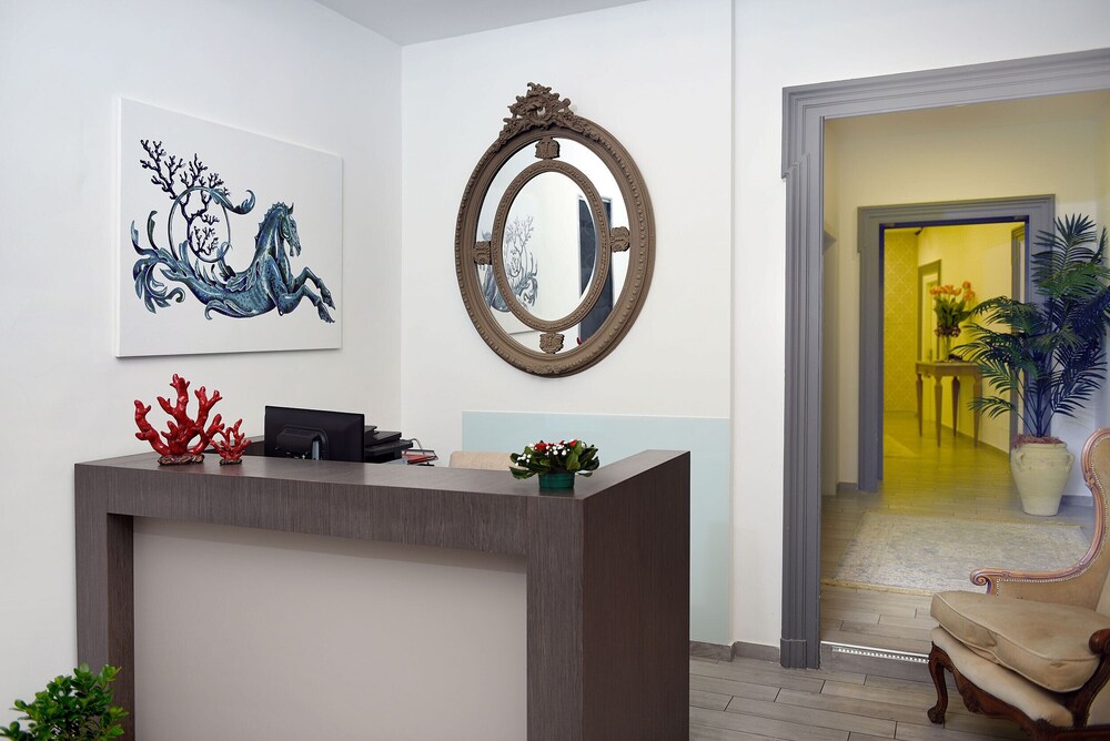Napoli Rooms&Suite 8/50
