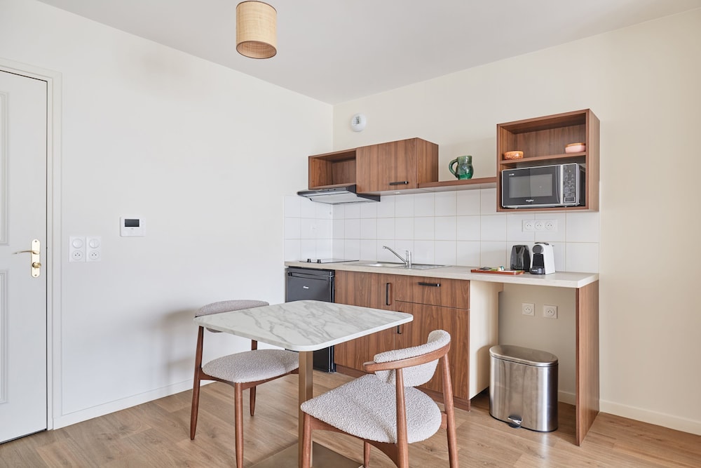 Appart Hotel Paris Levallois Maurice Ravel 35/50