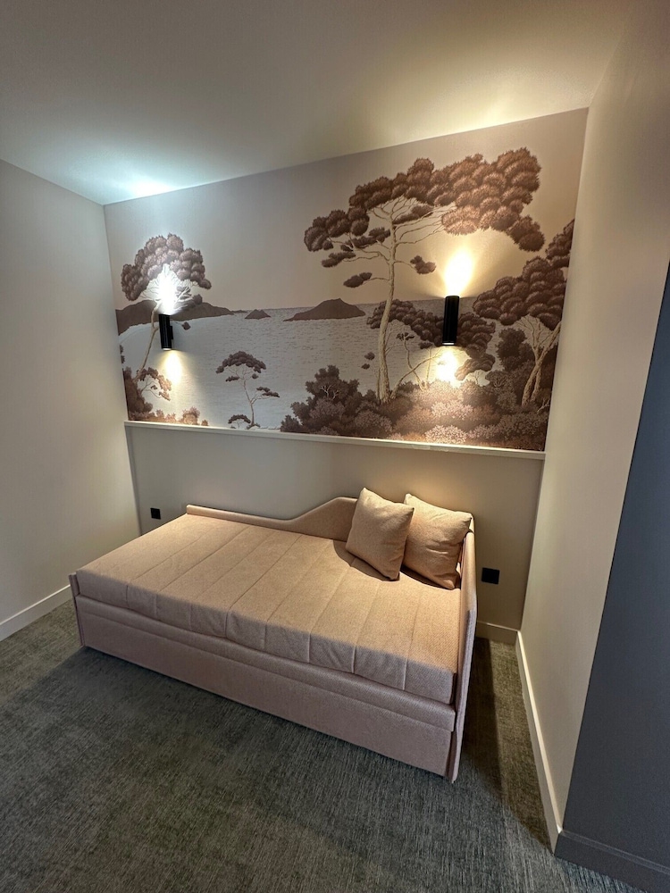 Hotel Medieval 6/50